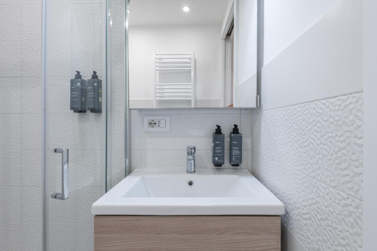 Isola - Studio Flat Milano Exteriör bild